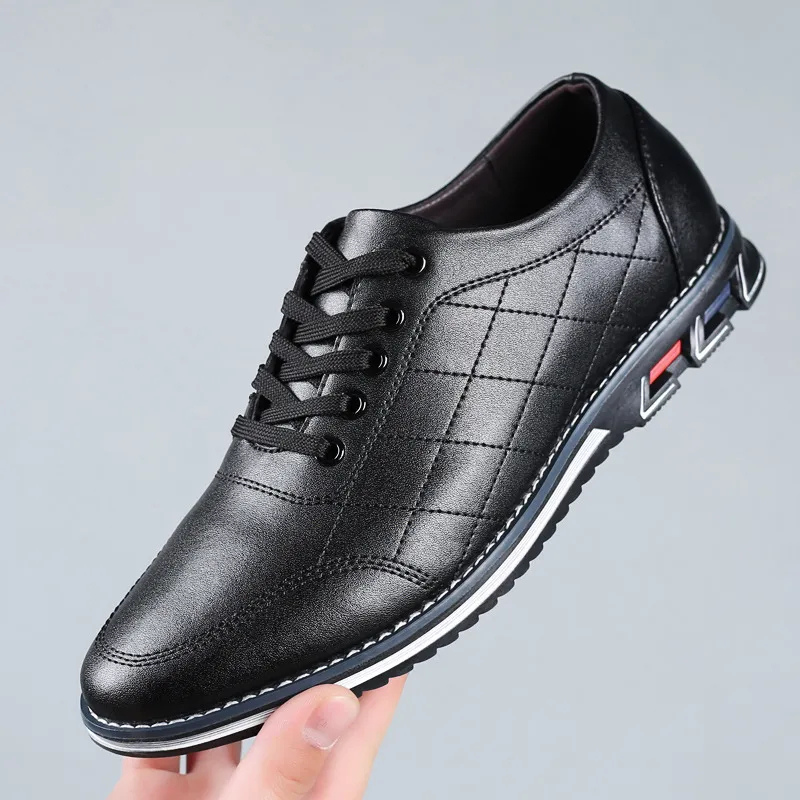 CHAUSSURES ÉLÉGANTES ET CONFORTABLES POUR HOMME